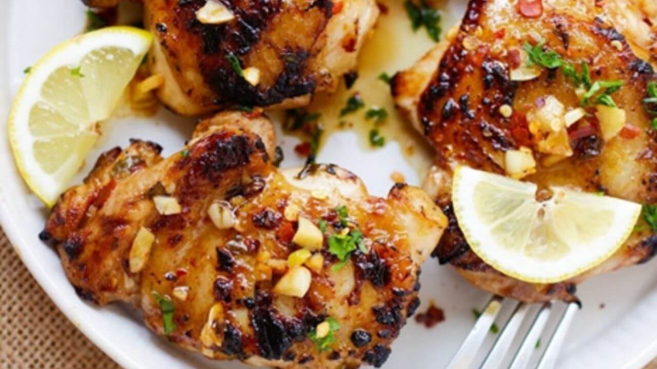Zesty Lemon Garlic Chicken Recipe: A Burst of Flavor in Every Bite!